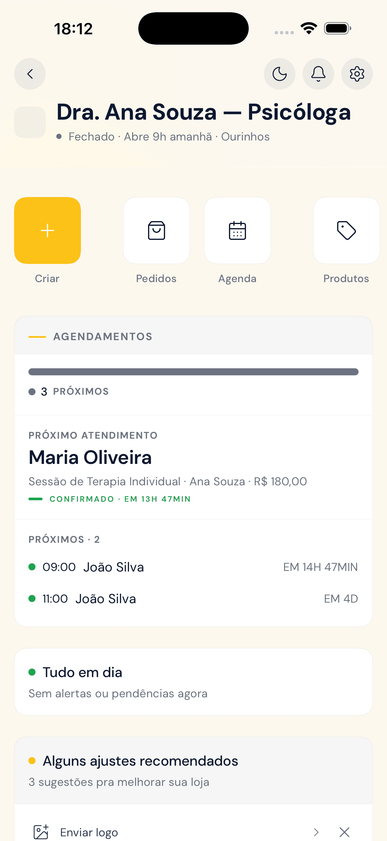 Painel do app da Empresa mostrando o próximo atendimento e os dois seguintes.