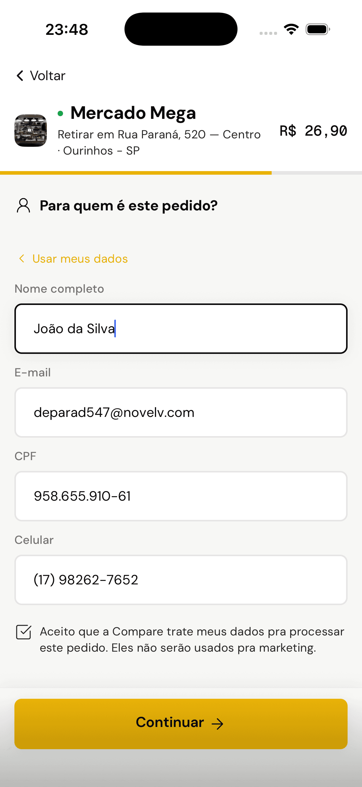 Formulário de dados do comprador: nome, e-mail, CPF e celular — sem senha