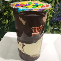 Sorvete Kinder Ovo Com Paçoca Copo 550ml