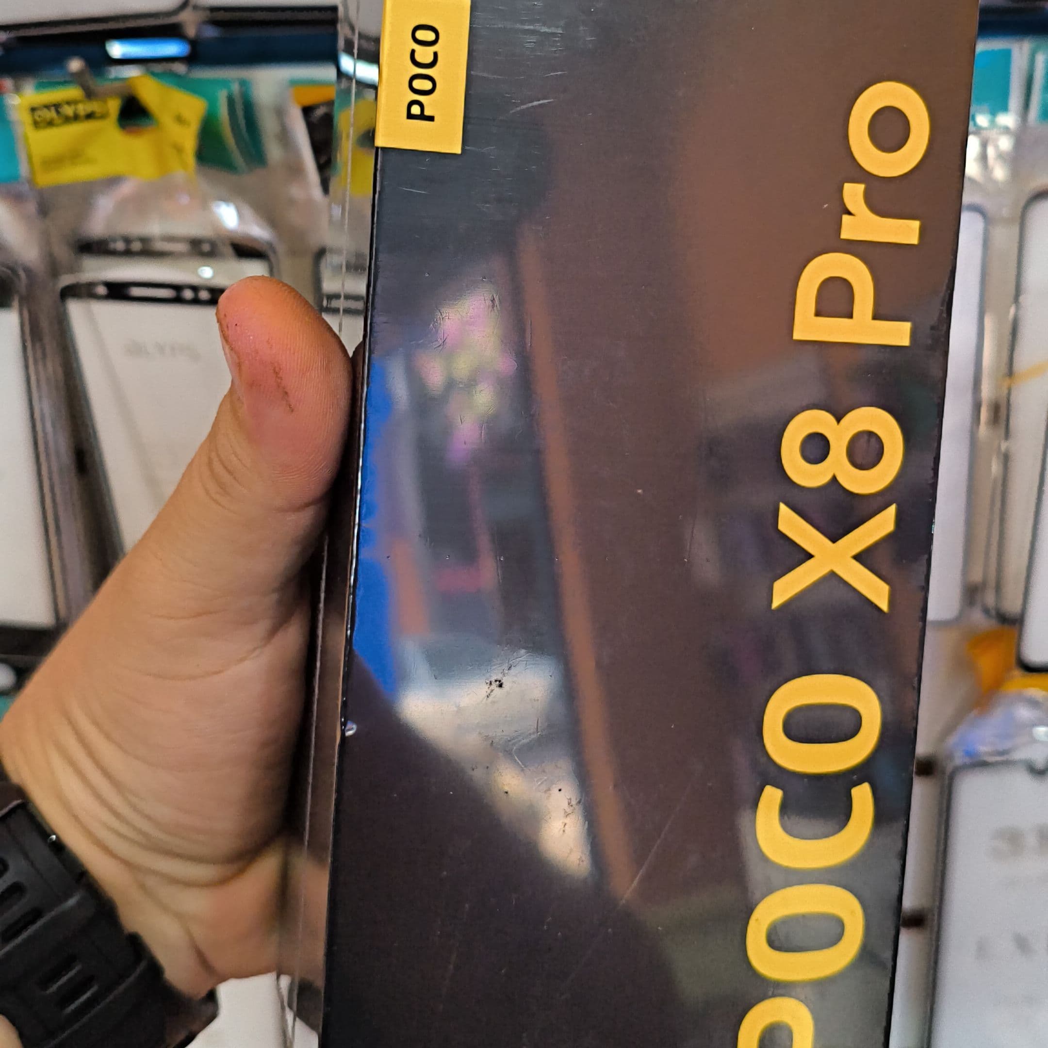 Poco x8 pro · 256/8