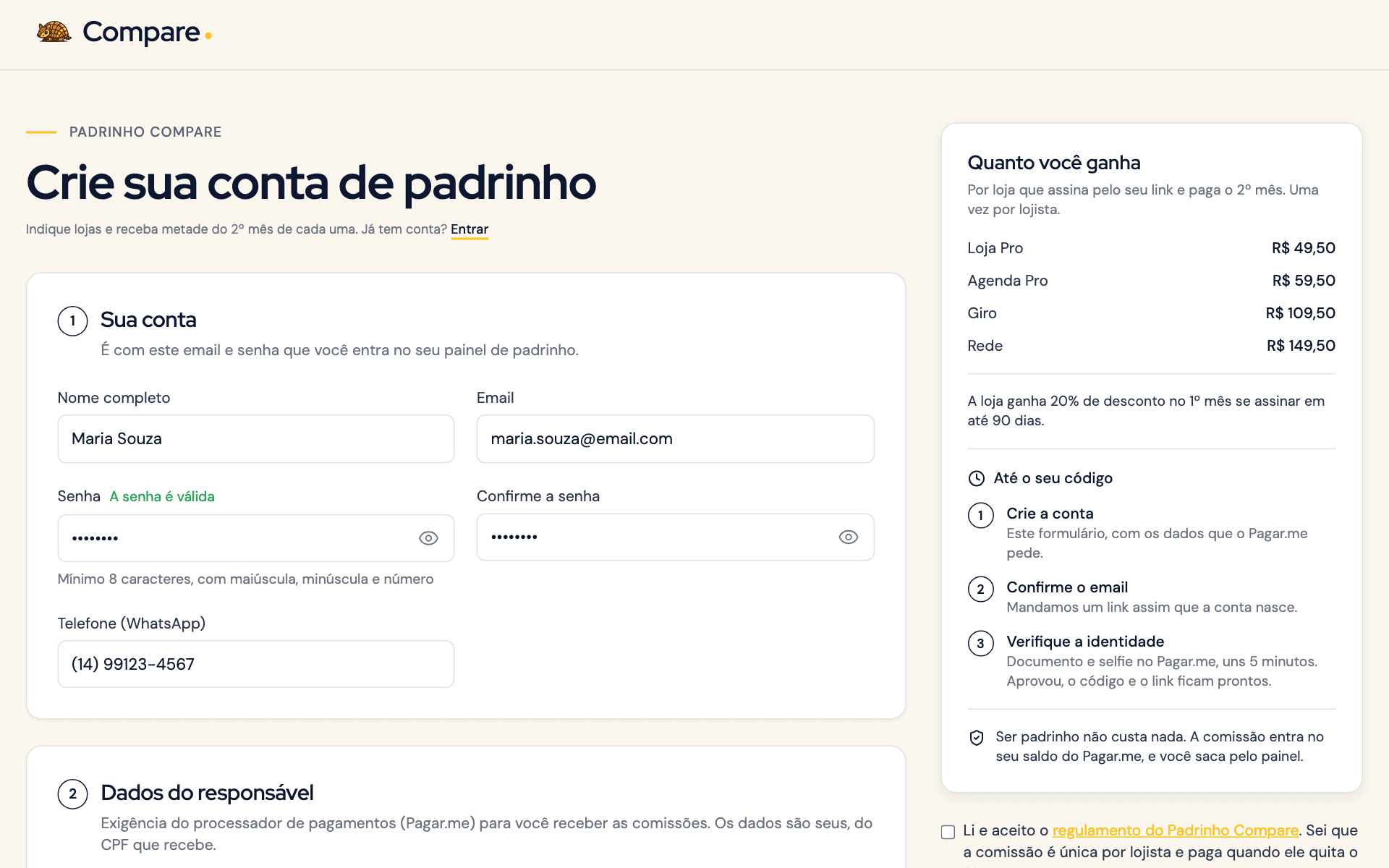Tela de cadastro do Padrinho Compare: formulário em três passos e, ao lado, quanto você recebe por plano.